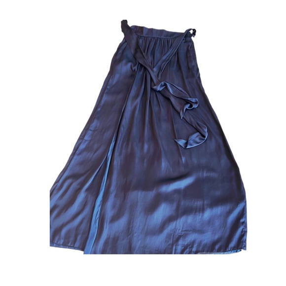 Long skirt with pocket - Picture 1 of 5